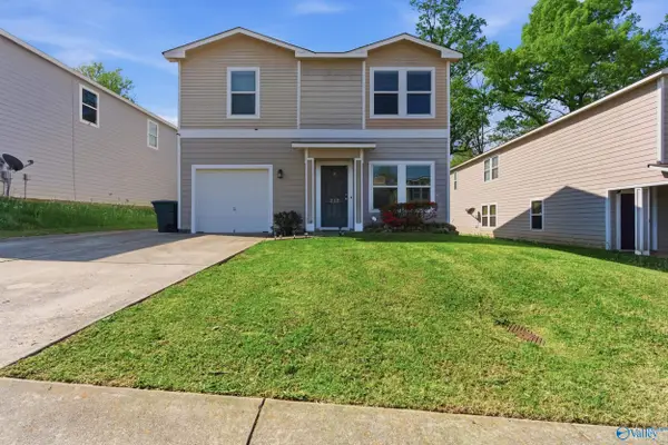 212 Whitestone Drive, Huntsville, AL 35810