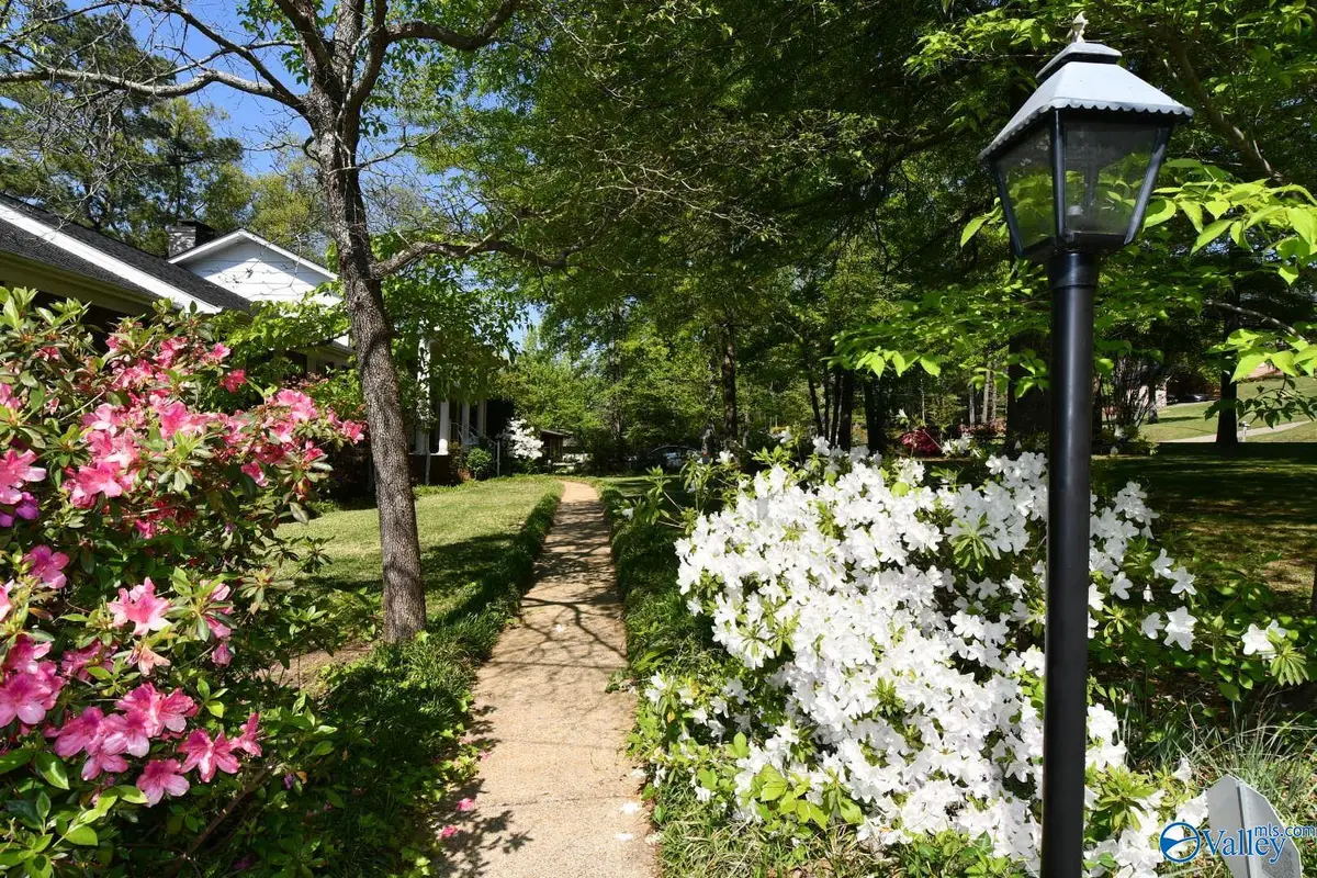 1212 Bellevue Drive, Gadsden, AL 35904 - #1