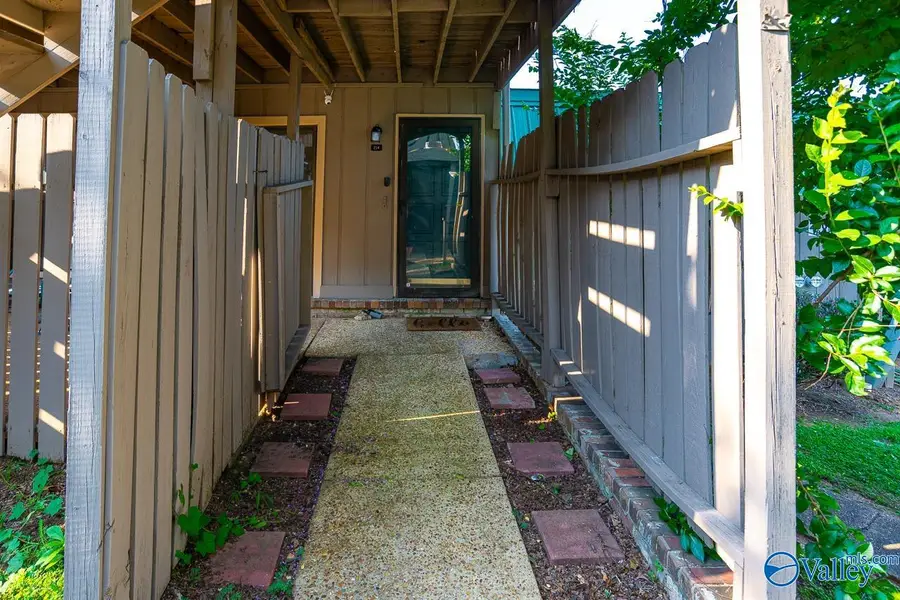 2225 Golf Road #214, Huntsville, AL 35802 - #2