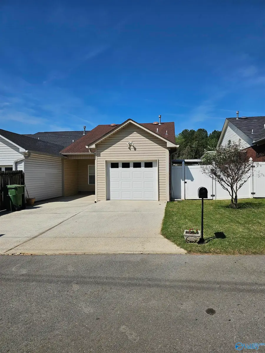 1206 Autumnwood Lane Sw, Hartselle, AL 35640 - #3