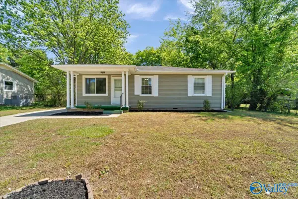 1604 Armstrong Street Nw, Huntsville, AL 35816