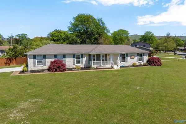 7219 Hickory Hill Lane, Huntsville, AL 35802