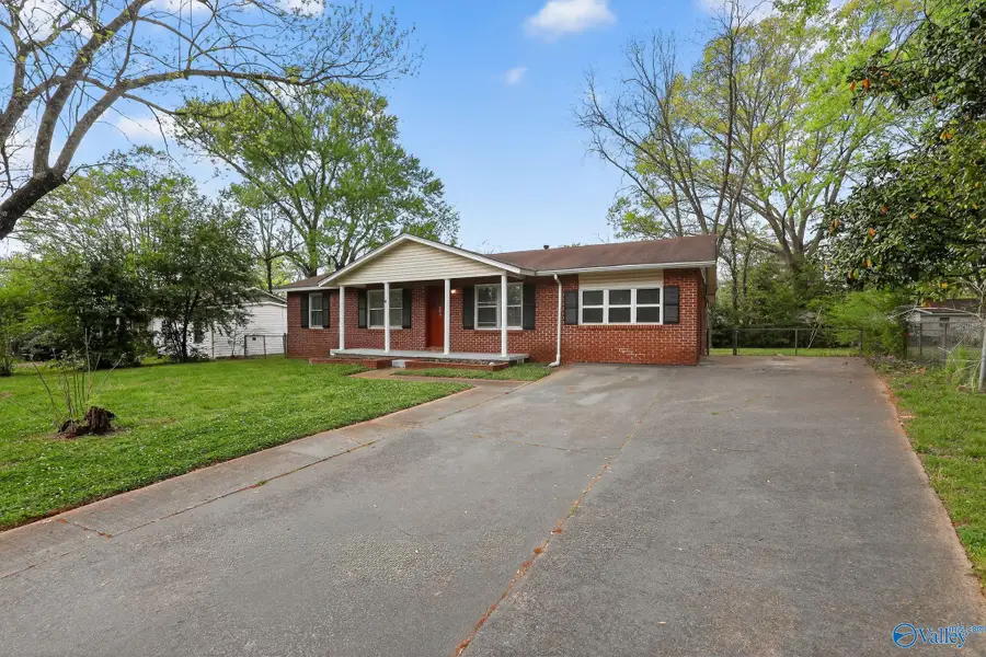 604 Murray Road Nw, Huntsville, AL 35811 - #2