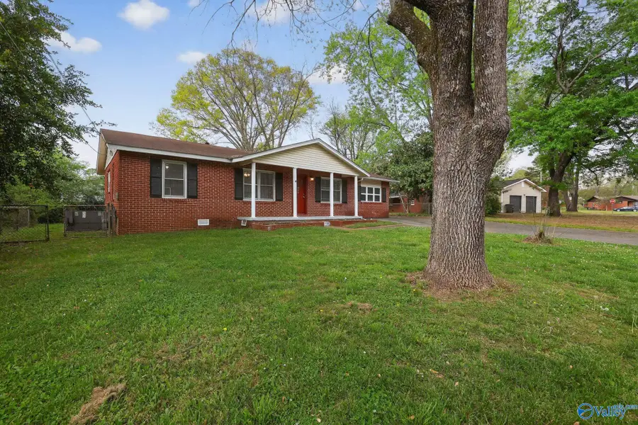 604 Murray Road Nw, Huntsville, AL 35811 - #3