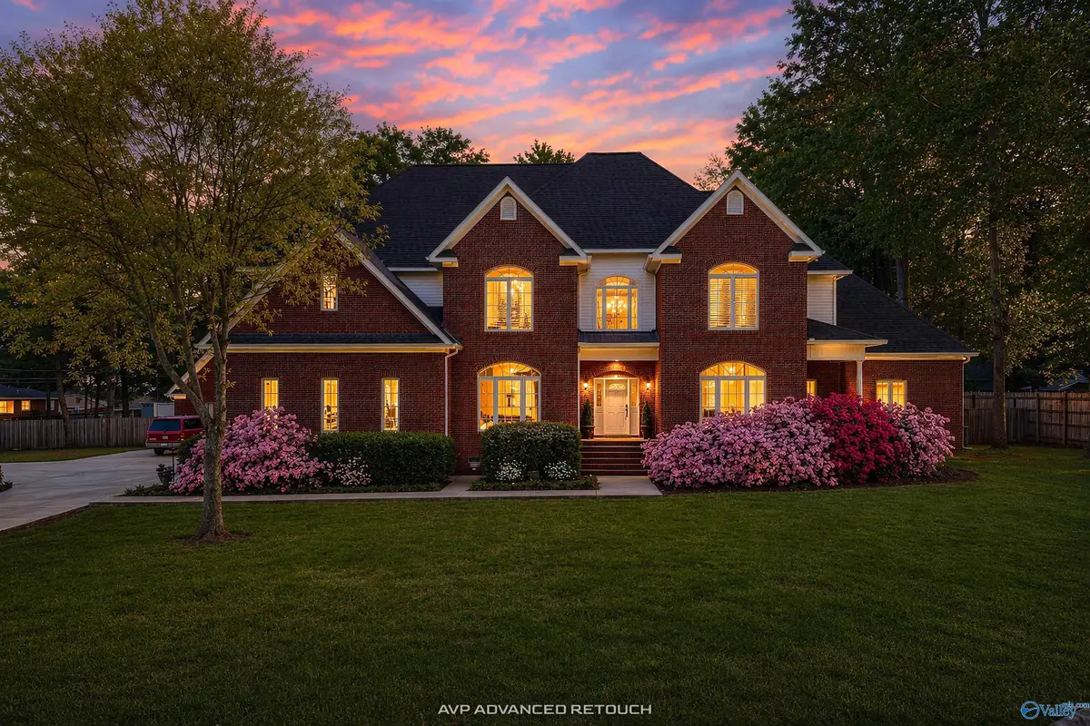 899 Jessie Drive Sw, Decatur, AL 35603 - #1