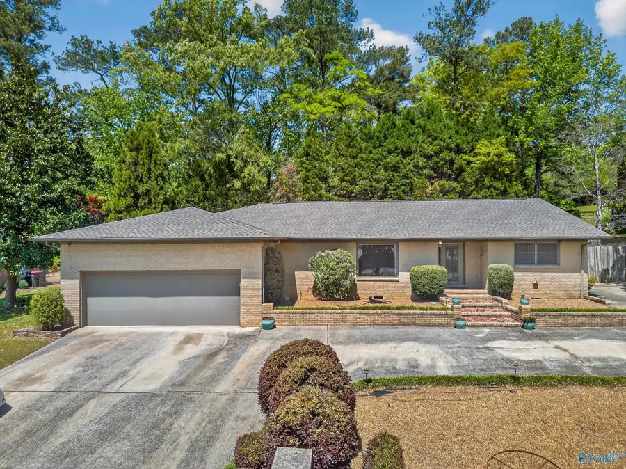 116 Fairoaks Circle, Gadsden, AL 35901 - #2