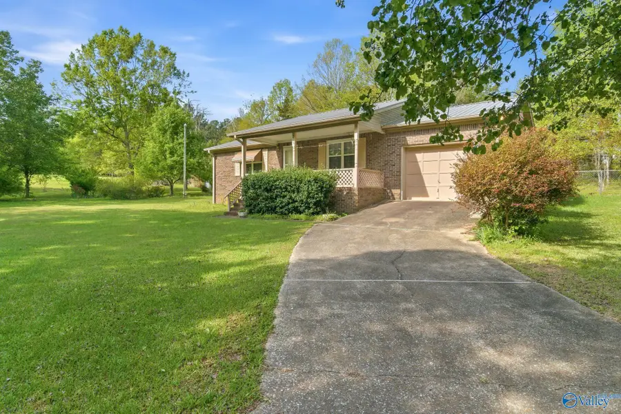 200 Trailwood Drive, Gadsden, AL 35901 - #2