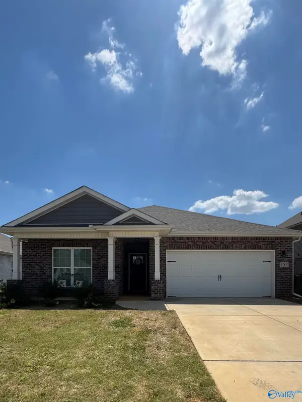 152 Cherry Laurel Drive, Hazel Green, AL 35750