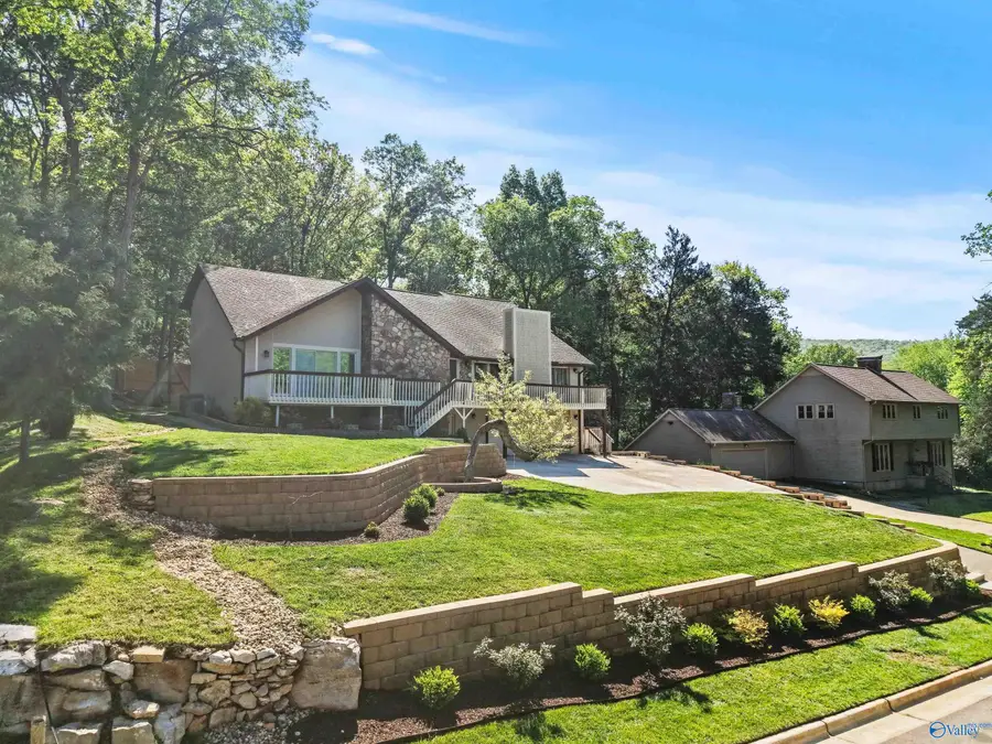 7705 Oakridge Drive Se, Huntsville, AL 35802 - #2