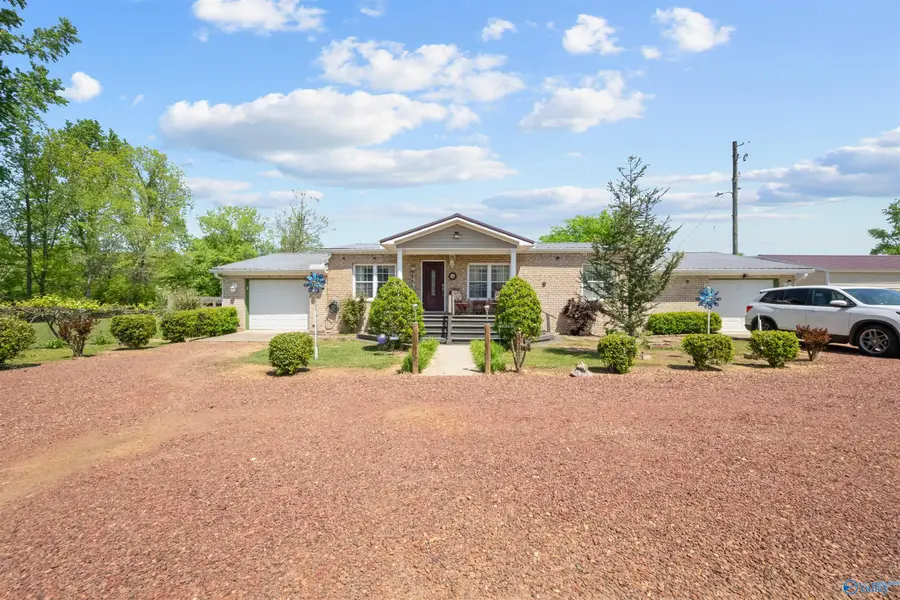 237 Longview Drive, Gadsden, AL 35901 - #3