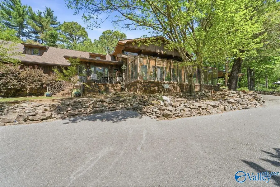 1302 Old Boaz Hwy, Attalla, AL 35954 - #2