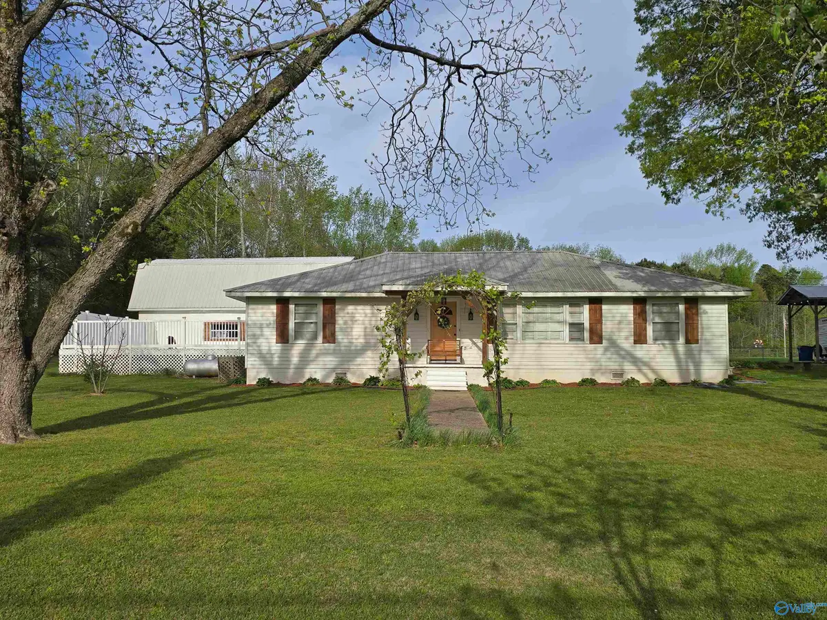 33 Irby Circle, Union Grove, AL 35175 - #1