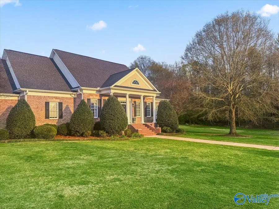978 Hampton Ridge Circle Nw, Arab, AL 35016 - #2