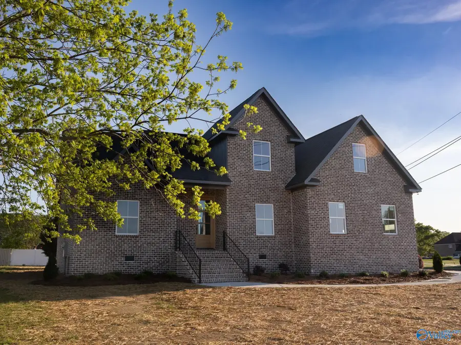 600 Placid Lane, Albertville, AL 35950 - #2