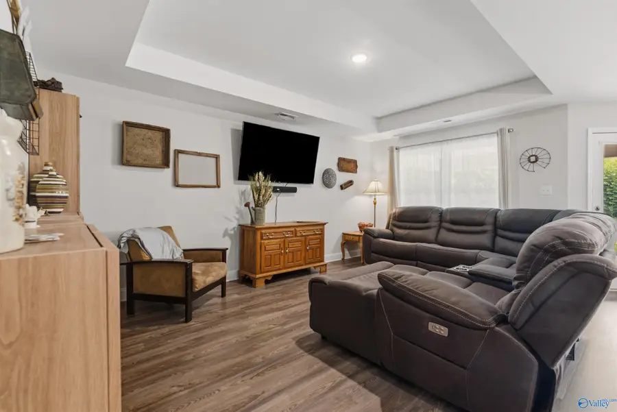 3155 Chestnut Court Se, Decatur, AL 35603 - #2