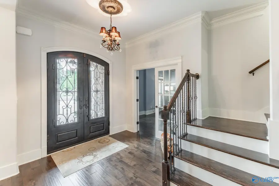 6 Holly Park Blvd, Huntsville, AL 35824 - #3