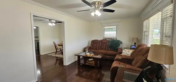 512 Linden Street, Scottsboro, AL 35768