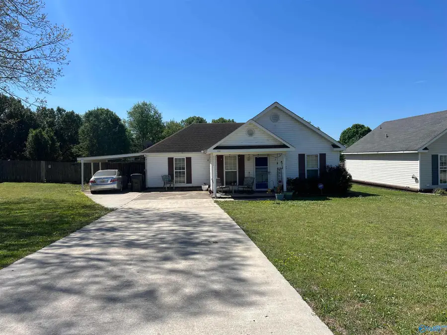 110 Saint Clair Drive, New Market, AL 35761 - #3