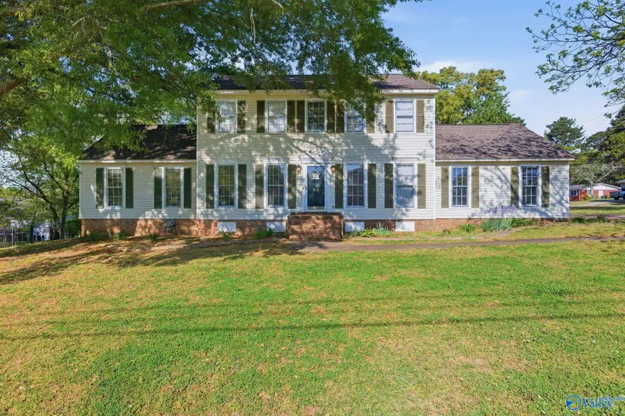 22 Bradley Street, Scottsboro, AL 35769 - #2