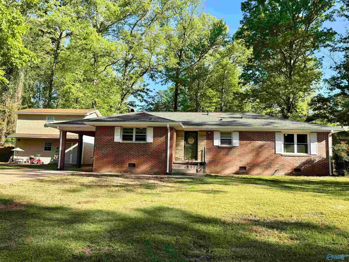 826 Parker Blvd, Weaver, AL 36277 - #1