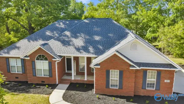 329 Antler Point Drive, New Market, AL 35761