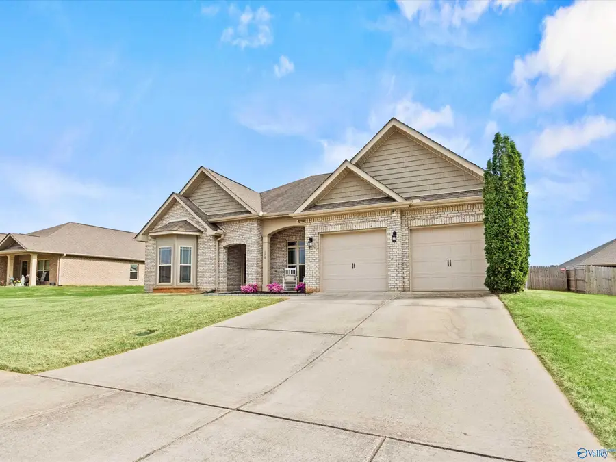 158 Lexi Lane, Meridianville, AL 35759 - #2