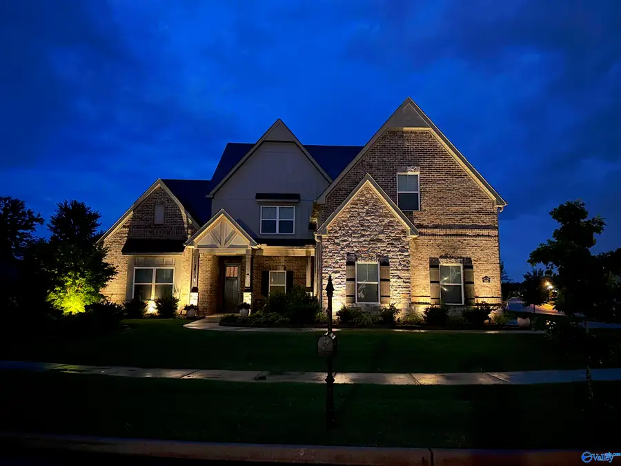 105 Willow Lake Circle Sw, Huntsville, AL 35824 - #2