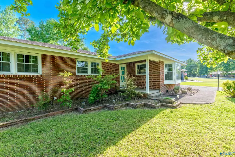 103 Rivermont Drive, Sheffield, AL 35660 - #3