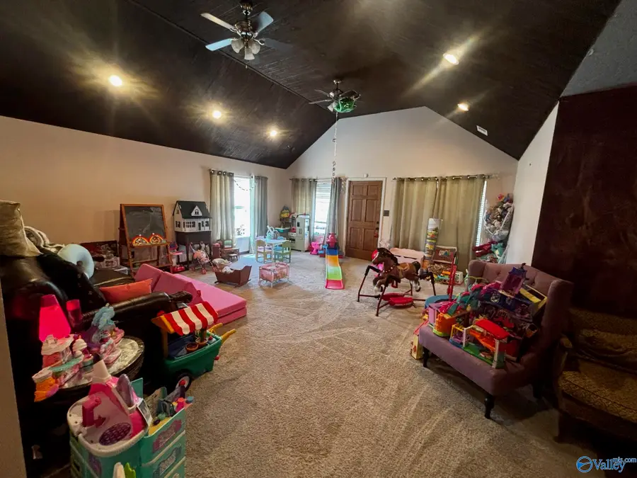 1109 Noccalula Road, Gadsden, AL 35904 - #3