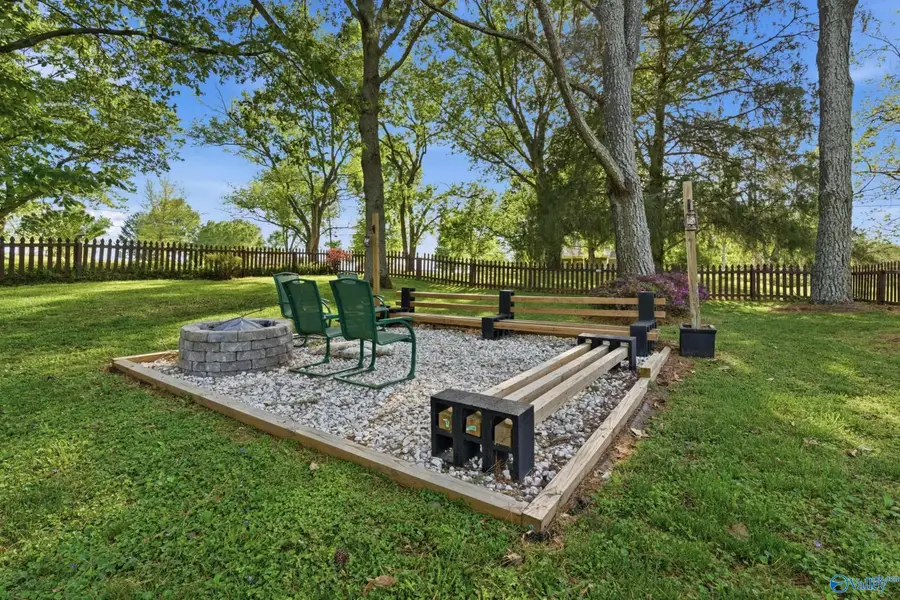 200 Powell Street, Gurley, AL 35748 - #2