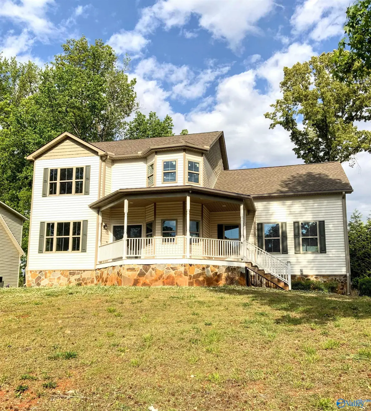 425 Cloverleaf Drive, Athens, AL 35611 - #1