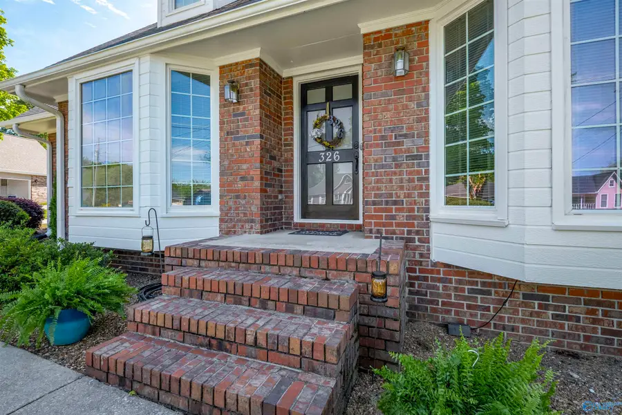 326 Mountain Lake Circle, Rainbow City, AL 35906 - #3