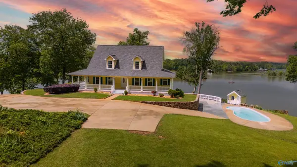 1204 Sibert Drive, Glencoe, AL 35905