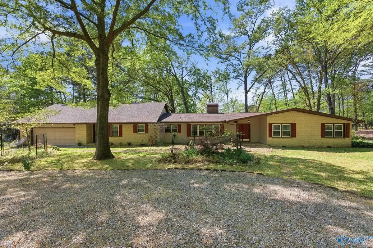 2612 Vista Drive Se, Huntsville, AL 35803 - #1