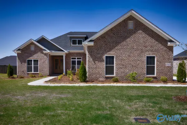 8060 Goose Ridge Drive, Owens Cross Roads, AL 35763