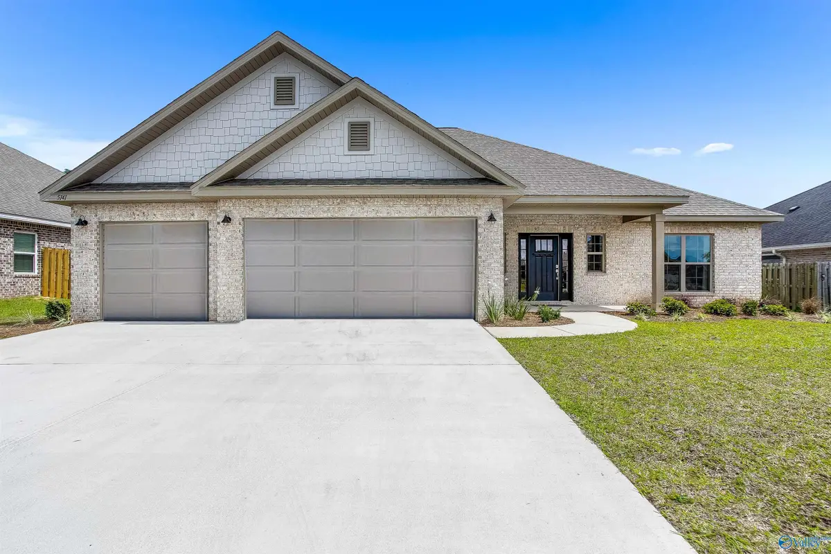 22671 Donahue Road, Athens, AL 35613 - #1