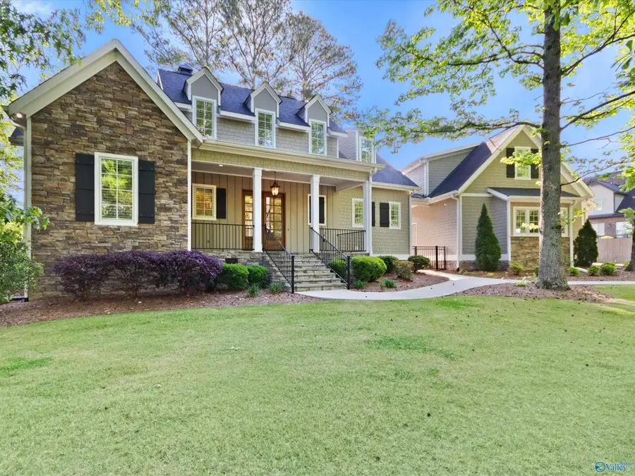 5405 Spring Creek Drive, Guntersville, AL 35976 - #3