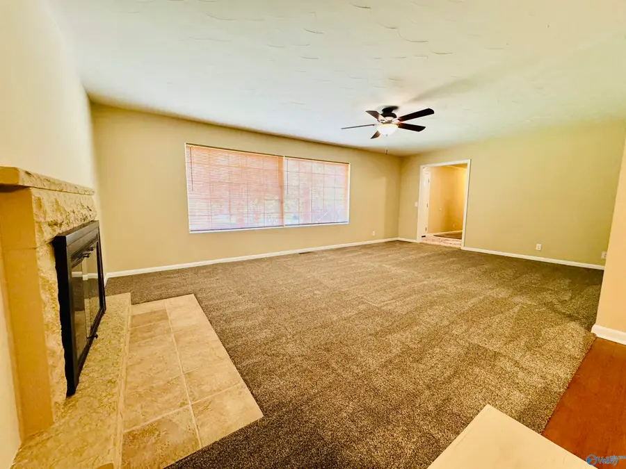 409 Sobotka Street Sw, Hartselle, AL 35640 - #3