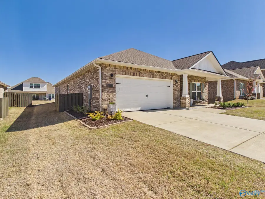 29433 Canoe Circle, Harvest, AL 35749 - #2