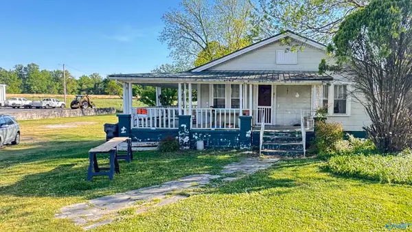 1199 & 1201 Main Street W, Centre, AL 35960