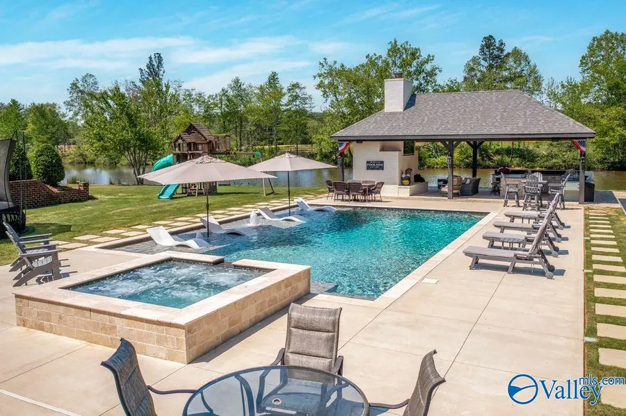 35 Lakewood Cove, Gadsden, AL 35901 - #3