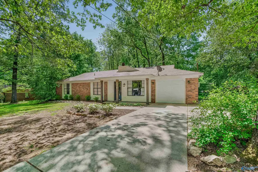 124 W Emert Road, Huntsville, AL 35811 - #2