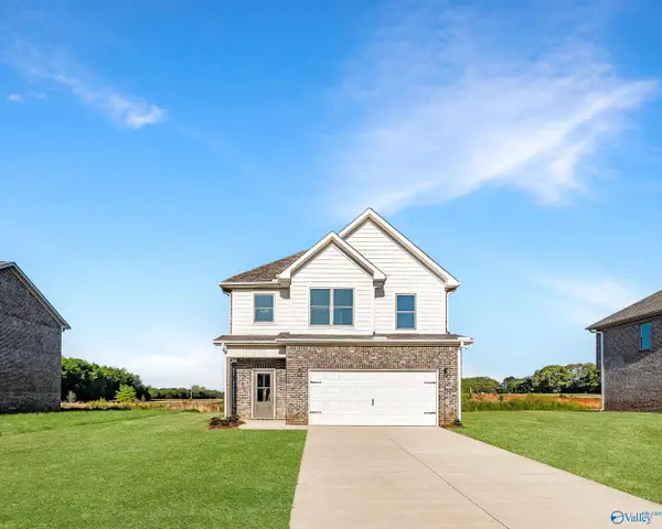 146 Flintlock Way, New Market, AL 35761