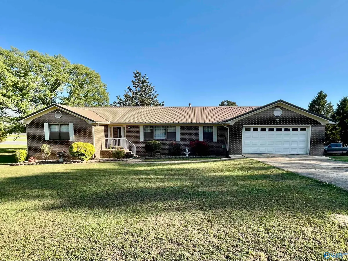 4691 Cornelia Drive, Hokes Bluff, AL 35903 - #1