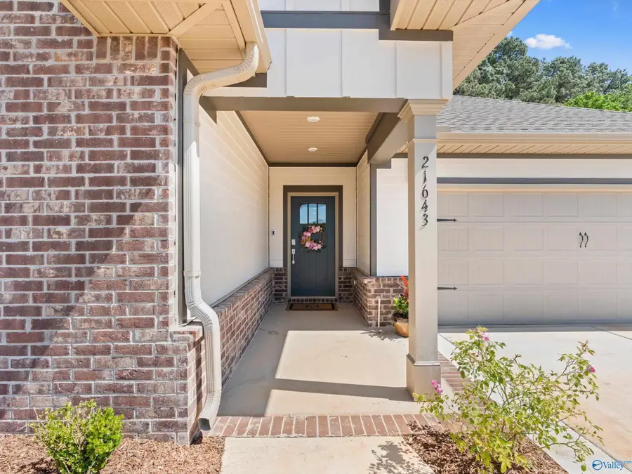 21643 Ginn Point Road, Athens, AL 35613 - #2