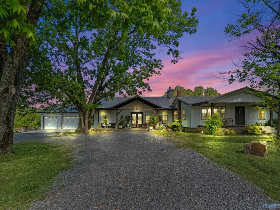 525 County Road 1240, Vinemont, AL 35179 - #2