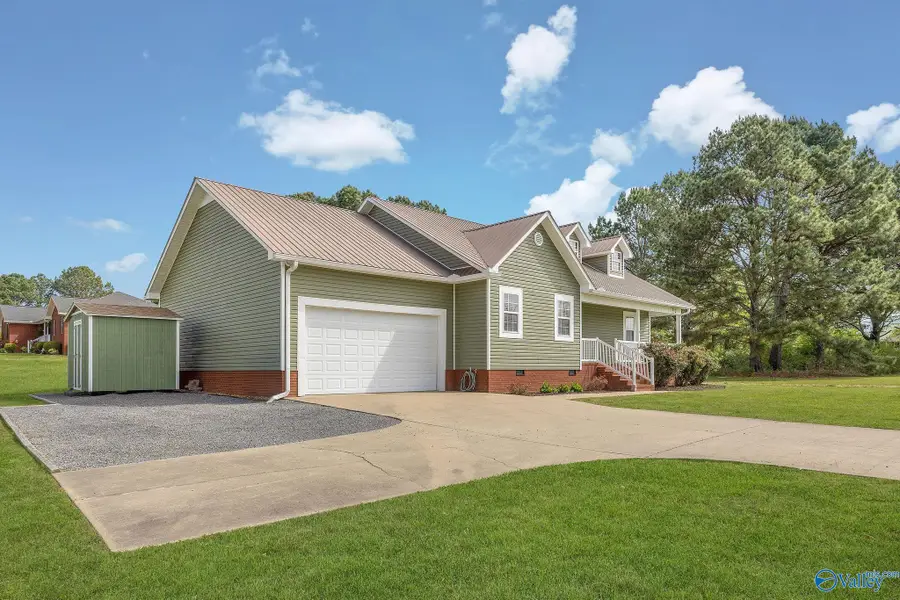 108 Ledbetter Lane, Geraldine, AL 35974 - #3