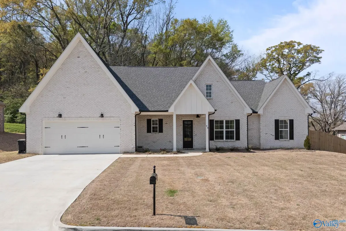 90 Tumbleweed Drive, Guntersville, AL 35976 - #1