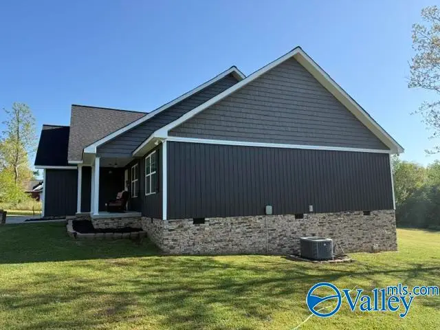 270 Creek Drive, Rainsville, AL 35986 - #3