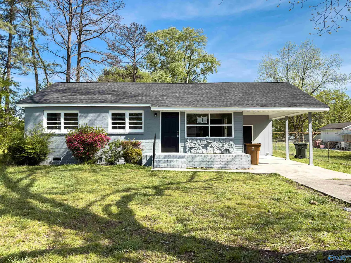 203 Haig Street Sw, Hartselle, AL 35640 - #1